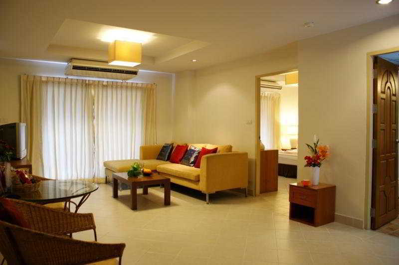 Bella Villa Prima Pattaya Exterior foto